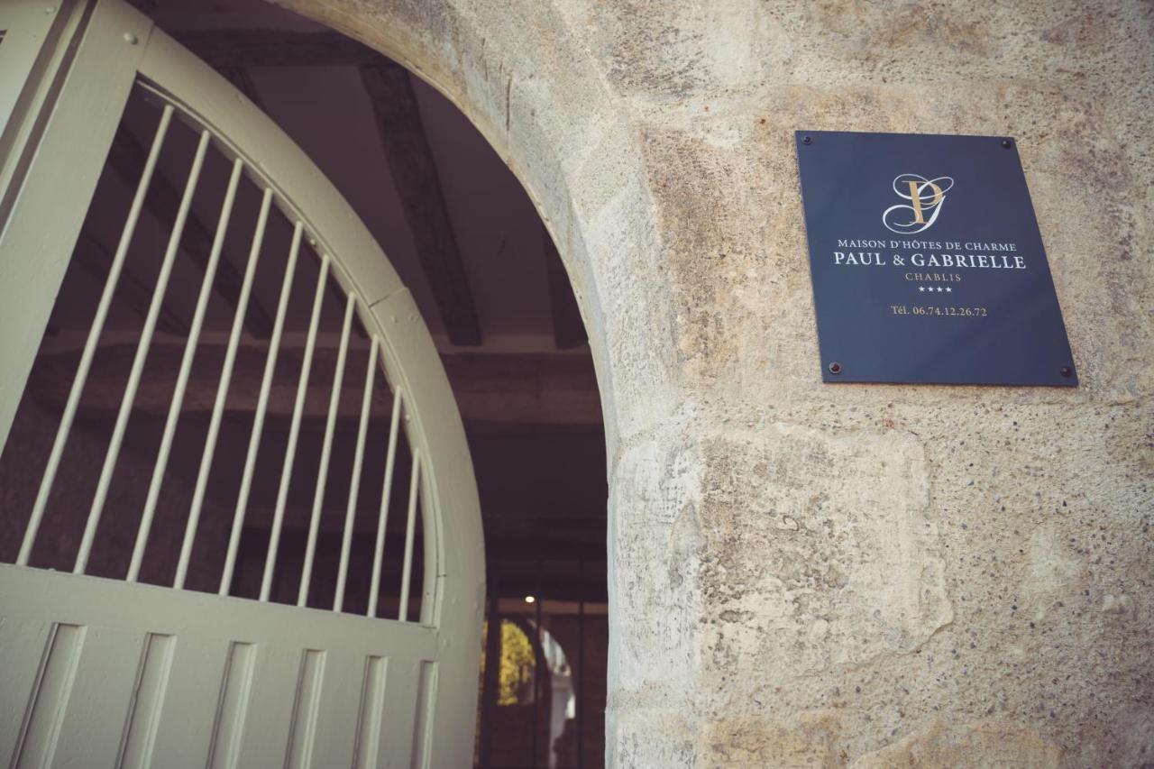 Maison Paul & Gabrielle Шабли Екстериор снимка